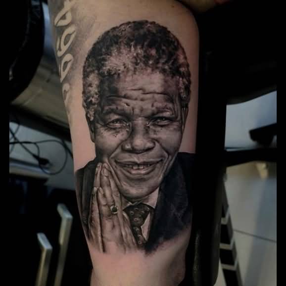 Memorable Cool African President Nelson Mandela Face Tattoo